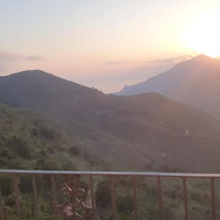 Appartamento "Al Borgo Antico" Aieta Extérieur photo